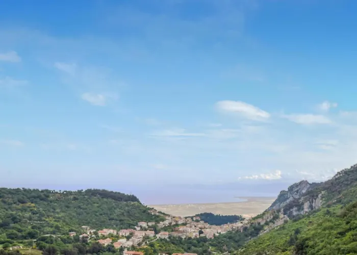 Sellaro Relax 度假居 *